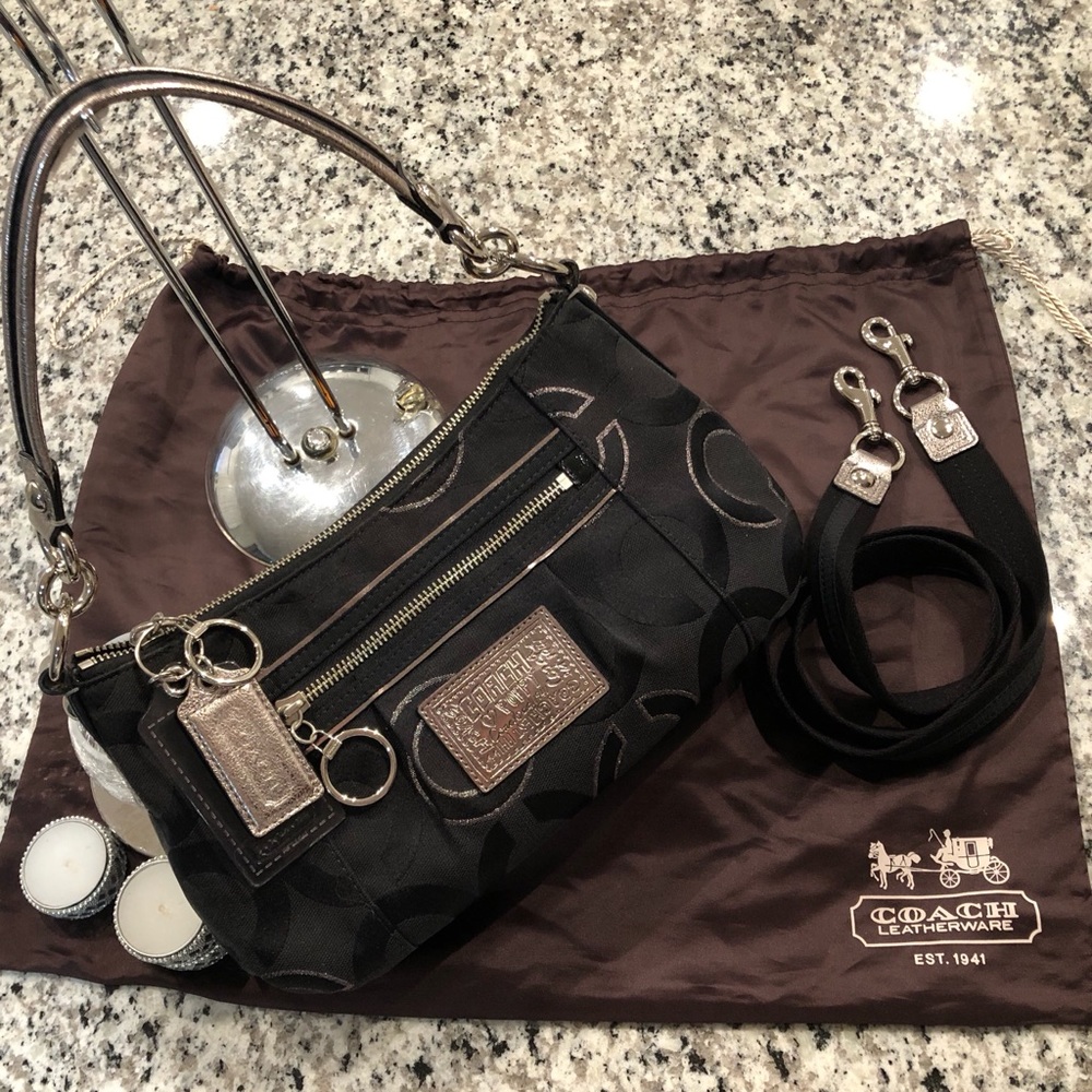 Coach Poppy black and silver shoulder bag like new